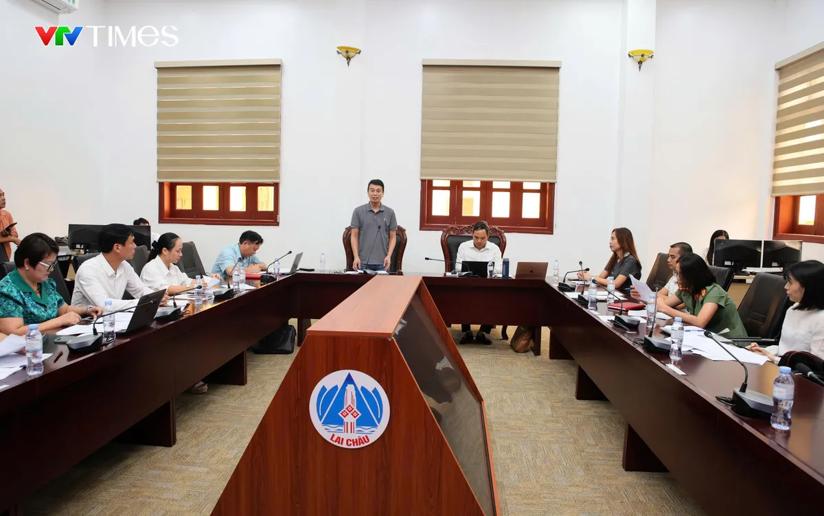 Quang cảnh phiên họp. Ảnh: Anh Sơn